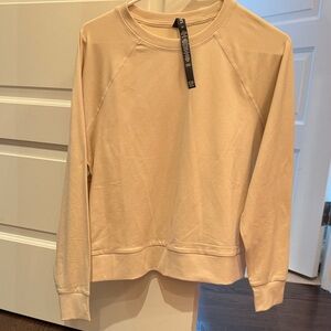 Vuori Women's Tan Sweatshirt